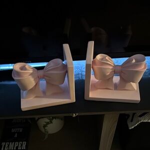 Pink Bow Bookends
